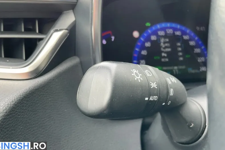 Toyota Corolla din 2020 cu 179.813 km - oferta TOY256127 - foto 19