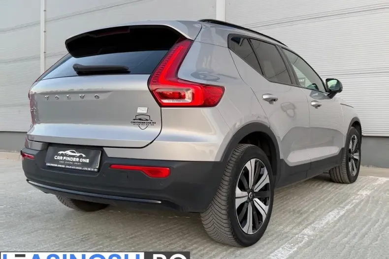 Volvo XC40 din 2022 cu 93.268 km - oferta VOL256130 - foto 3