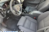 Volvo XC40 din 2022 cu 93.268 km - oferta VOL256130 - foto 14