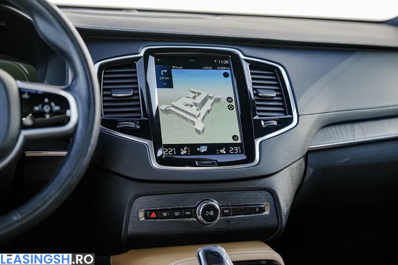 Volvo XC90 din 2020 cu 168.000 km - oferta VOL256132 - foto 40