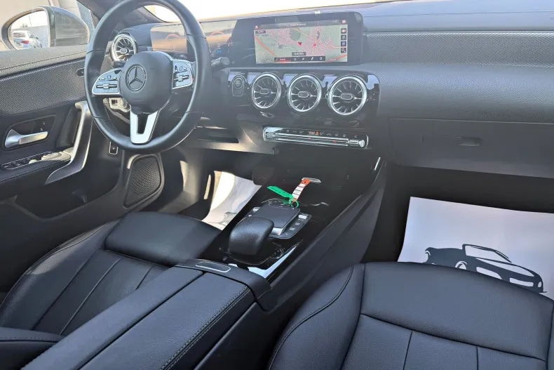 Mercedes-Benz CLA 250 (Clasa CLA) din 2022 cu 120.050 km - oferta MER256142 - foto 7
