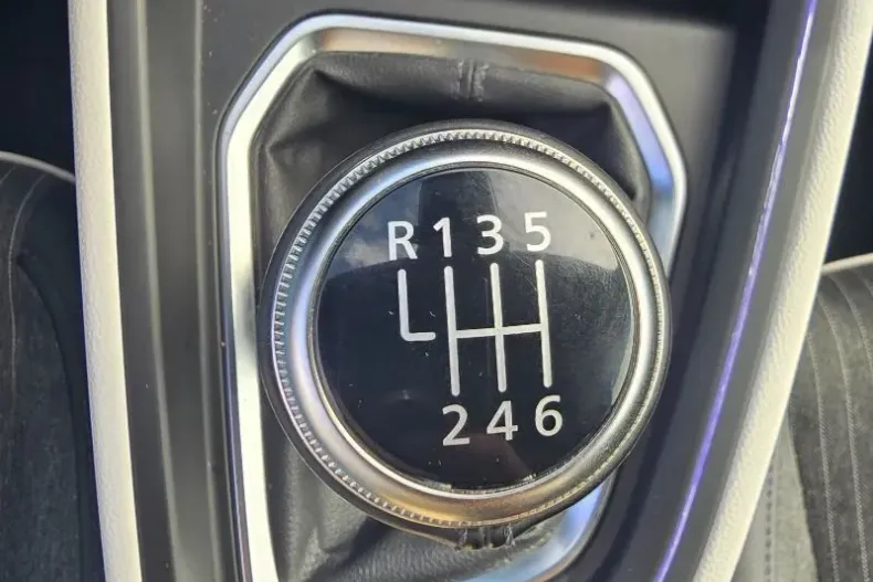 Renault Clio din 2023 cu 38.600 km - oferta REN256144 - foto 16