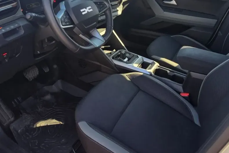 Dacia Duster din 2025 cu 24.560 km - oferta DAC256145 - foto 24