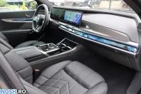 BMW 740 (Seria 7) din 2024 cu 30.798 km - oferta BMW256150 - foto 14