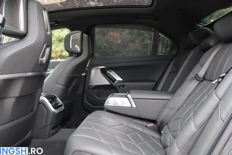 BMW 740 (Seria 7) din 2024 cu 30.798 km - oferta BMW256150 - foto 15