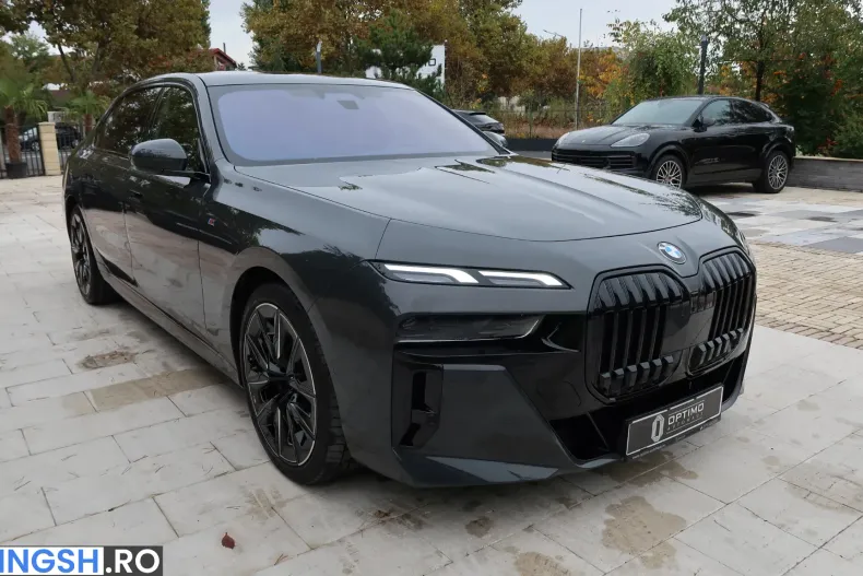 BMW 740 (Seria 7) din 2024 cu 30.798 km - oferta BMW256150 - foto 33
