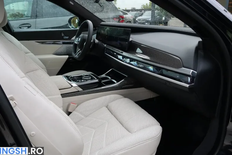 BMW 740 (Seria 7) din 2024 cu 53.899 km - oferta BMW256151 - foto 14