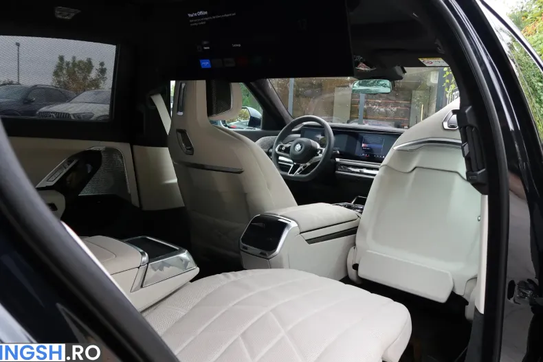 BMW 740 (Seria 7) din 2024 cu 53.899 km - oferta BMW256151 - foto 19