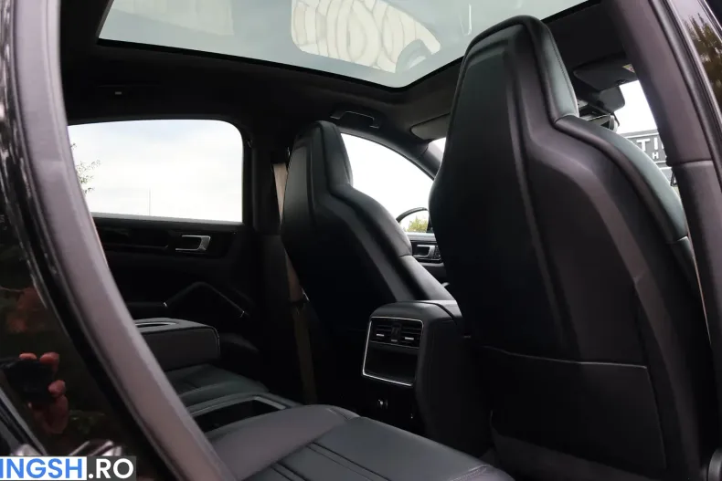 Porsche Cayenne din 2022 cu 125.267 km - oferta POR256152 - foto 20