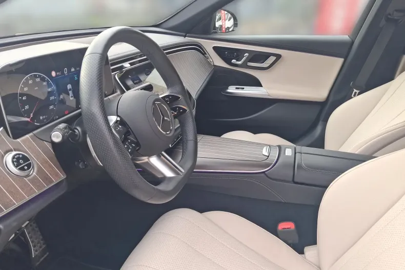 Mercedes-Benz E din 2024 cu 30.785 km - oferta MER256157 - foto 13