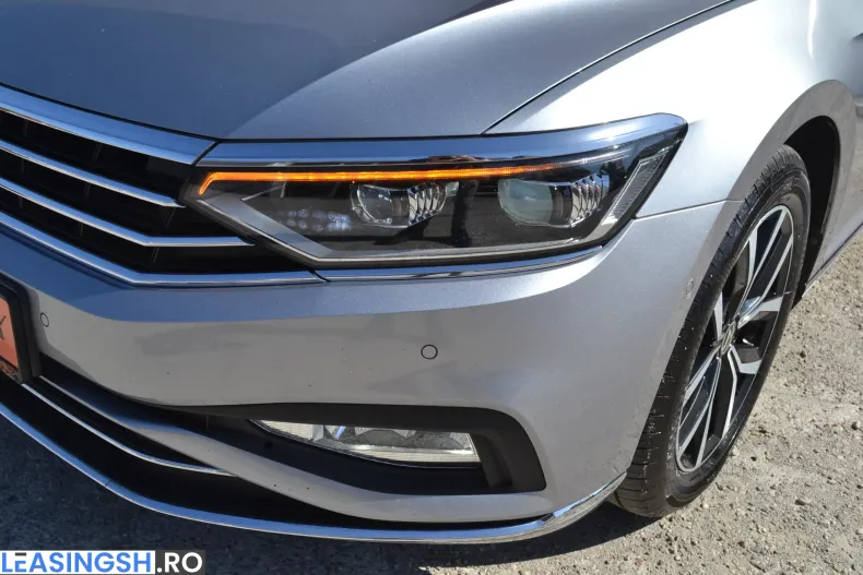 Volkswagen Passat din 2022 cu 147.890 km - oferta VOL256165 - foto 30
