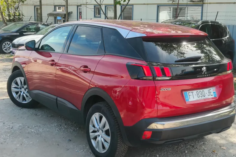 Peugeot 3008 din 2021 cu 148.741 km - oferta PEU256172 - foto 8