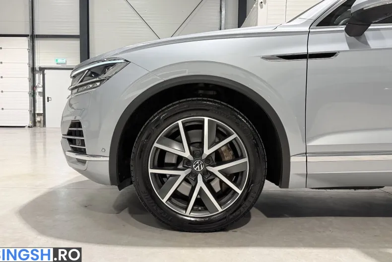 Volkswagen Touareg din 2023 cu 107.319 km - oferta VOL256179 - foto 17