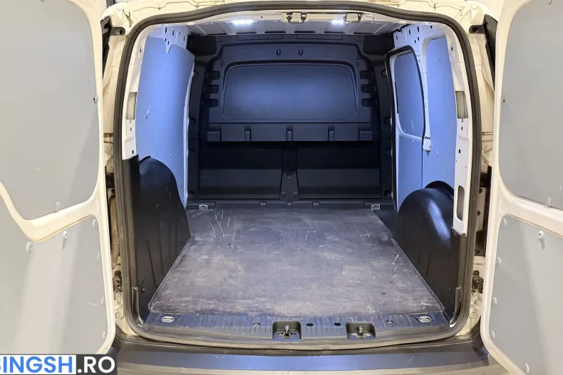Volkswagen Caddy din 2023 cu 85.827 km - oferta VOL256181 - foto 7