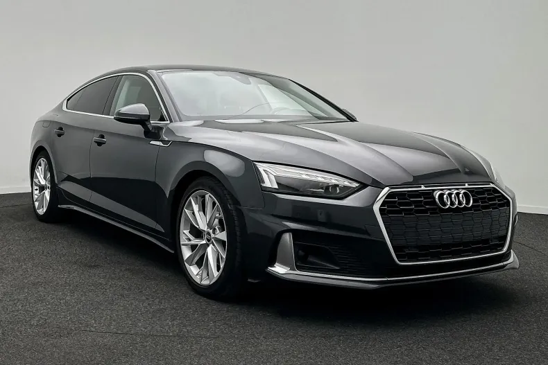 Audi A5 din 2022 cu 145.811 km - oferta AUD256189 - foto 2