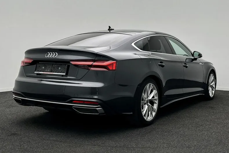 Audi A5 din 2022 cu 145.811 km - oferta AUD256189 - foto 4