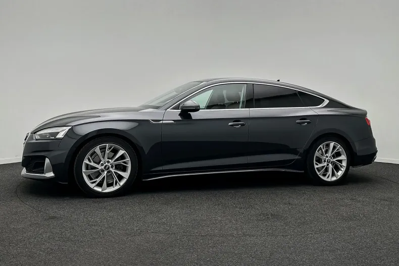 Audi A5 din 2022 cu 145.811 km - oferta AUD256189 - foto 13
