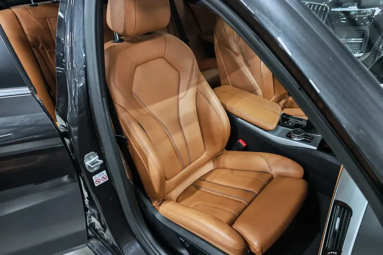 BMW 530 (Seria 5) din 2021 cu 104.100 km - oferta BMW256191 - foto 9