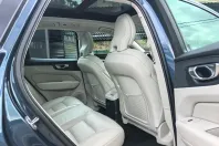 Volvo XC60 din 2022 cu 128.460 km - oferta VOL256198 - foto 8