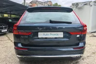 Volvo XC60 din 2022 cu 128.460 km - oferta VOL256198 - foto 9