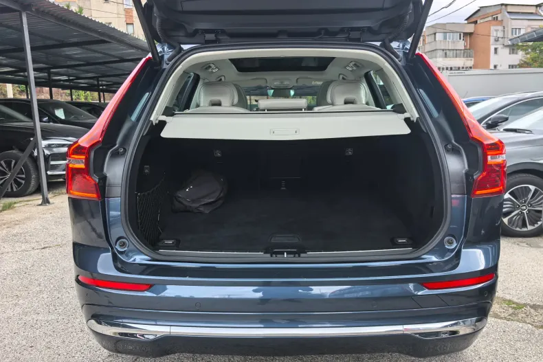Volvo XC60 din 2022 cu 128.460 km - oferta VOL256198 - foto 22