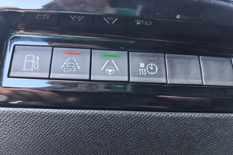 Peugeot 508 din 2021 cu 158.400 km - oferta PEU256200 - foto 16