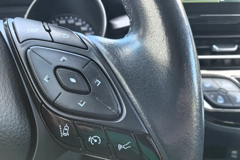 Toyota C-HR din 2022 cu 90.905 km - oferta TOY256201 - foto 16
