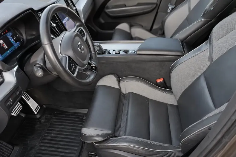 Volvo XC60 din 2021 cu 87.289 km - oferta VOL256209 - foto 12