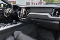 Volvo XC60 din 2021 cu 87.289 km - oferta VOL256209 - foto 25