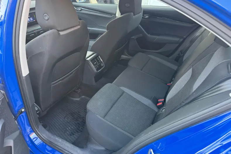 Skoda Octavia din 2022 cu 44.700 km - oferta SKO256233 - foto 9