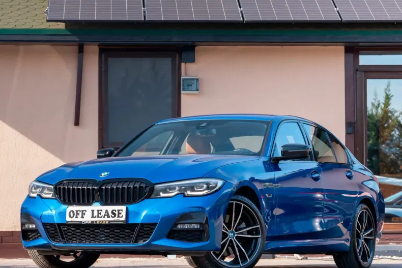 BMW 320 (Seria 3) din 2022 cu 180.000 km - oferta BMW256237 - foto 1