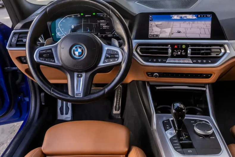 BMW 320 (Seria 3) din 2022 cu 180.000 km - oferta BMW256237 - foto 18
