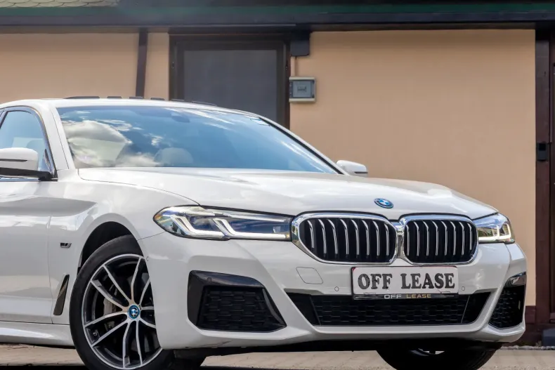 BMW 545 (Seria 5) din 2022 cu 76.000 km - oferta BMW256238 - foto 13