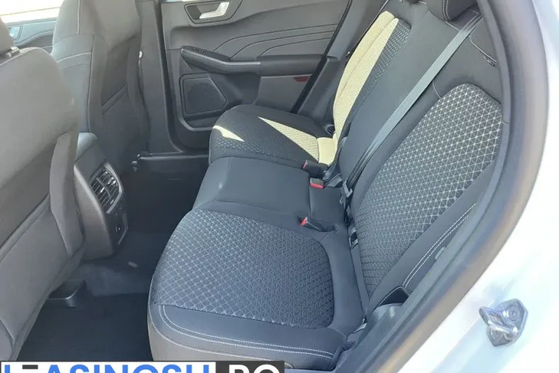 Ford Kuga din 2026 cu 1 km - oferta FOR256253 - foto 9