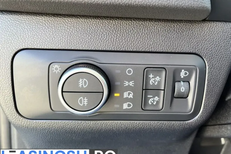 Ford Kuga din 2026 cu 1 km - oferta FOR256253 - foto 18