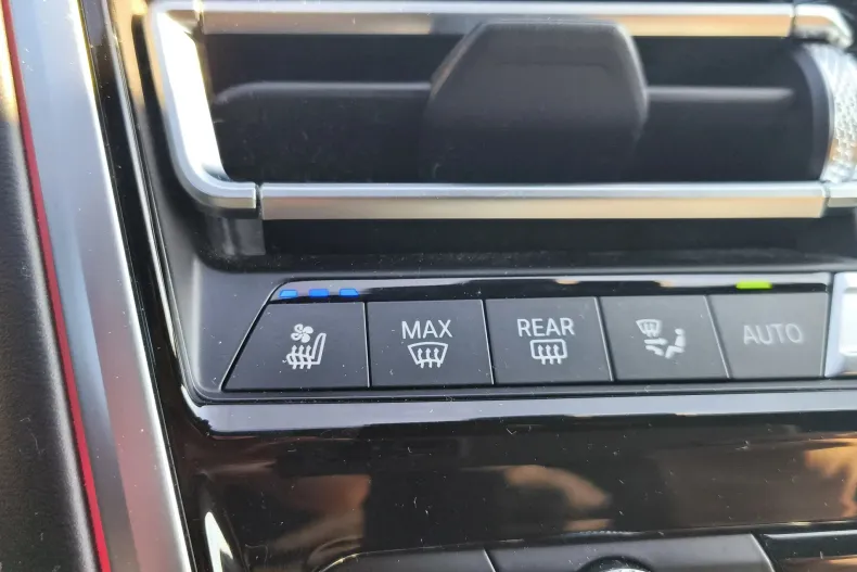 BMW 840 (Seria 8) din 2021 cu 157.811 km - oferta BMW256263 - foto 23