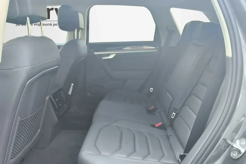 Volkswagen Touareg din 2023 cu 120.697 km - oferta VOL256264 - foto 10