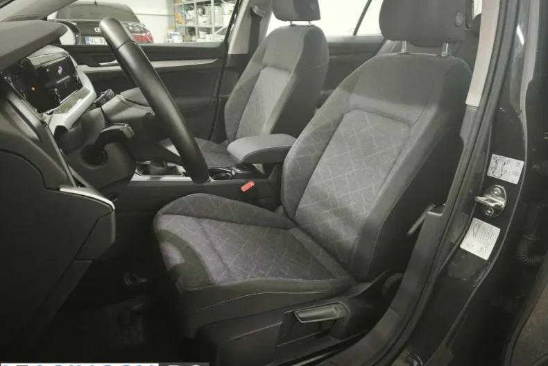 Volkswagen Golf din 2021 cu 76.371 km - oferta VOL256265 - foto 11