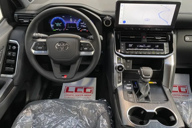 Toyota Land Cruiser din 2026 cu 10 km - oferta TOY256276 - foto 15