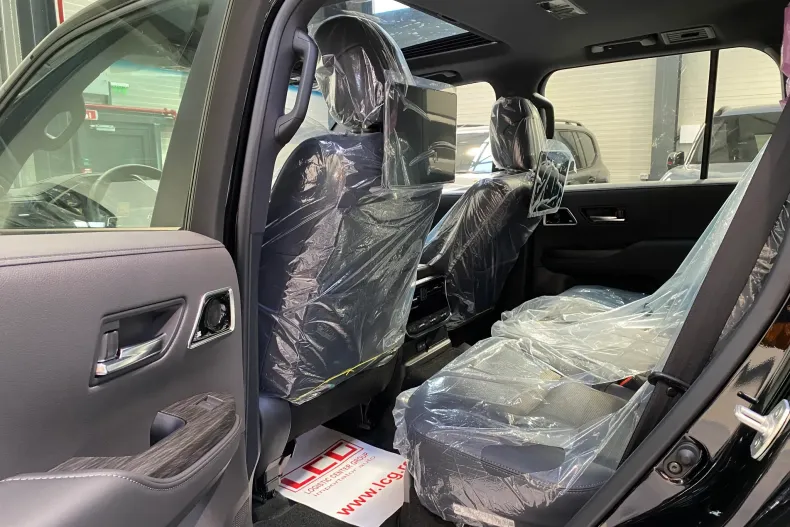 Toyota Land Cruiser din 2026 cu 10 km - oferta TOY256276 - foto 21