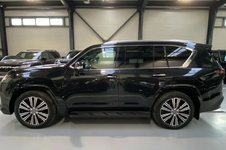 Lexus Seria LX din 2025 cu 10 km - oferta LEX256278 - foto 7