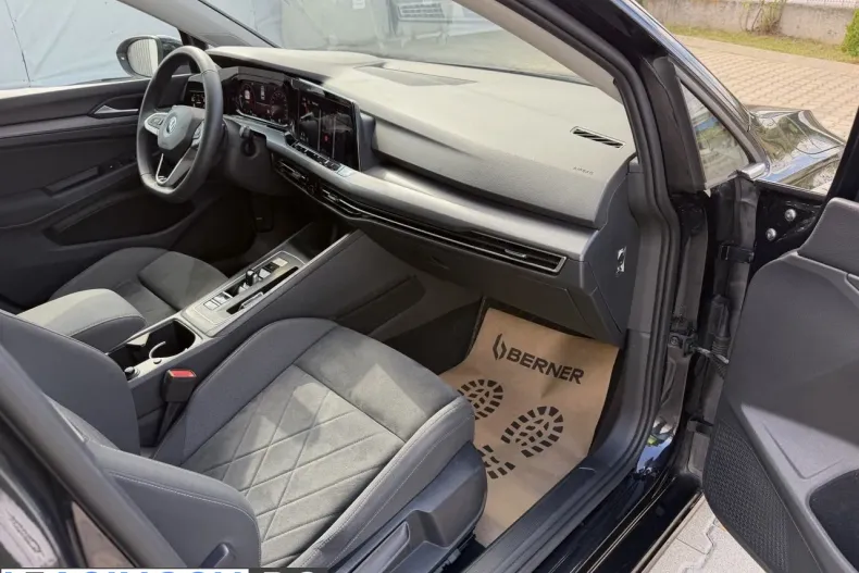 Volkswagen Golf din 2022 cu 85.232 km - oferta VOL256281 - foto 10