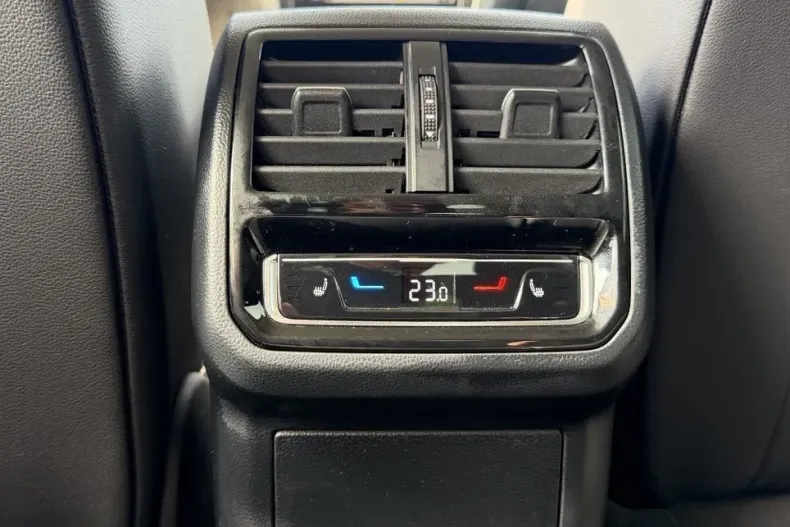 Volkswagen Arteon din 2022 cu 152.442 km - oferta VOL256282 - foto 18