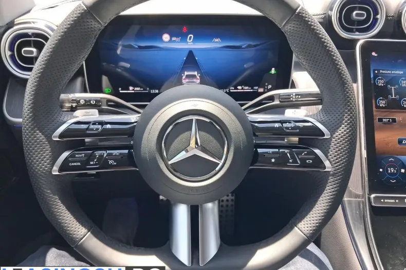 Mercedes-Benz GLC din 2025 cu 12.756 km - oferta MER256284 - foto 25