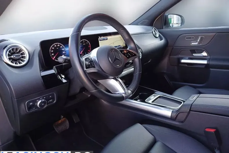 Mercedes-Benz GLA din 2024 cu 28.402 km - oferta MER256285 - foto 11