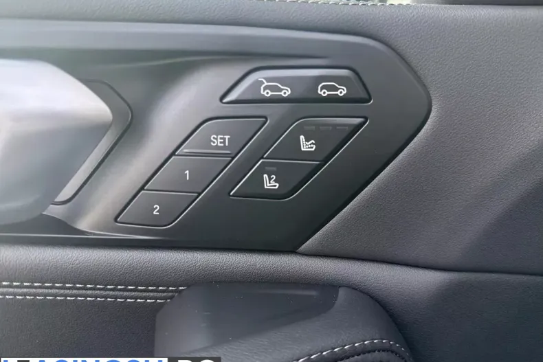 BMW X6 (Seria X) din 2024 cu 27.688 km - oferta BMW256292 - foto 21