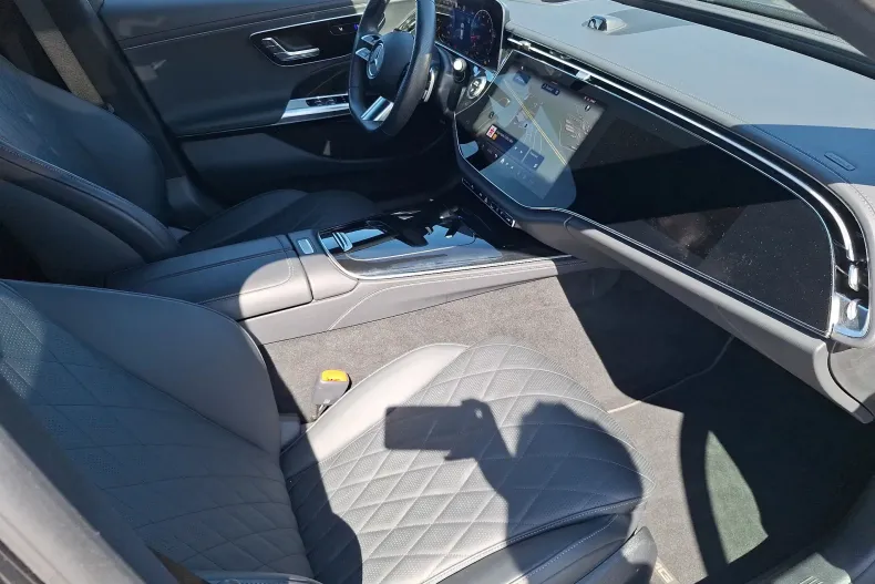 Mercedes-Benz E din 2025 cu 28.861 km - oferta MER256293 - foto 13