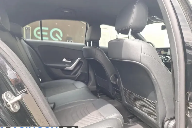 Mercedes-Benz A 180 (Clasa A) din 2023 cu 37.890 km - oferta MER256294 - foto 14