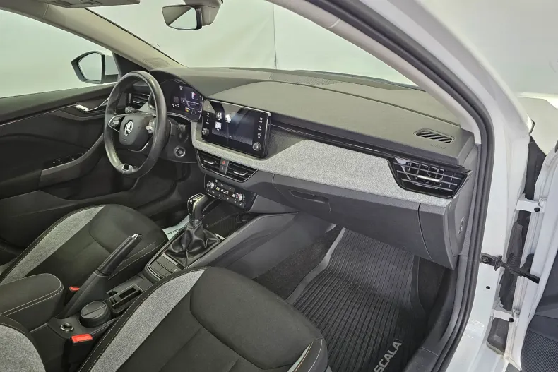Skoda Scala din 2024 cu 67.498 km - oferta SKO256300 - foto 28