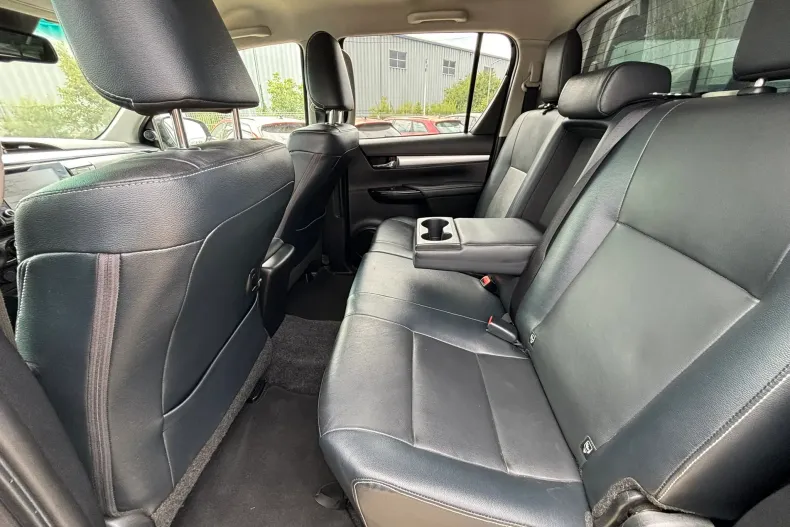 Toyota Hilux din 2022 cu 159.011 km - oferta TOY256303 - foto 17